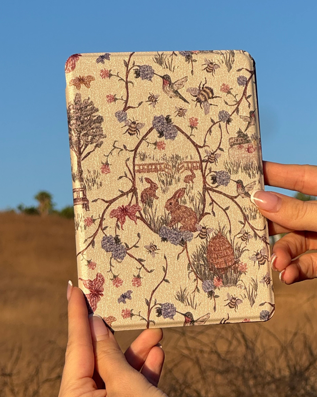 Birds and Bee's Kindle Case