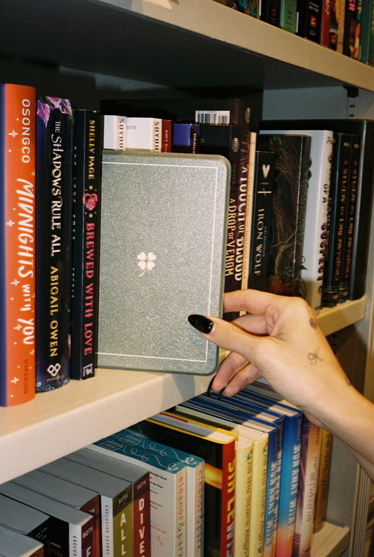Clover Kindle Case